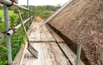 advantages of West End Green thatch roofing